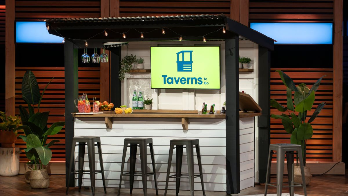 Taverns To Go logo